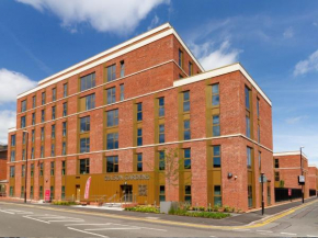 For Students Only Studios and Ensuite Bedrooms at Gulson Gardens in Coventry